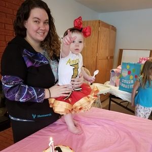 Meet your Posher, Victoria